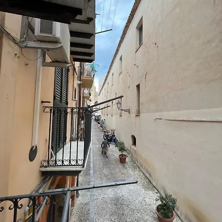 John's House Apartment Cefalu
