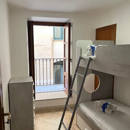 John's House * Cefalu