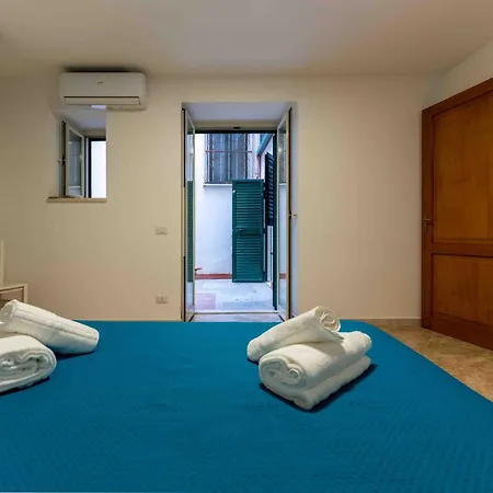 Apartment John's House Cefalu